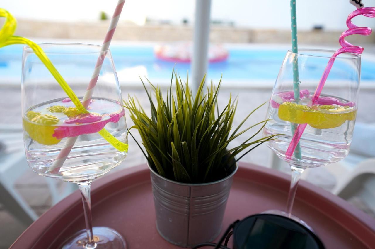 Villa Tago With Heated New Pool Kaštela Екстериор снимка