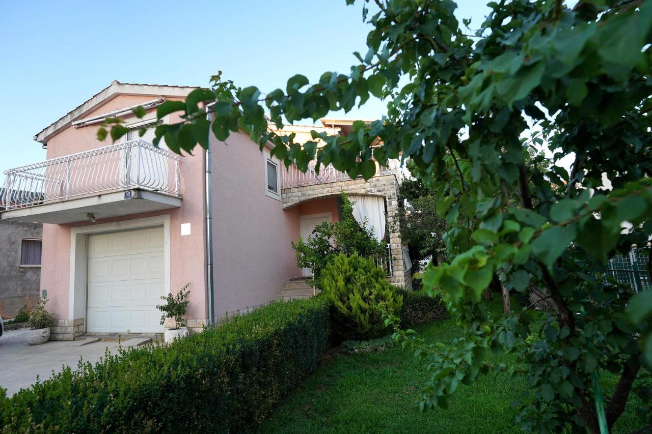 Villa Tago With Heated New Pool Kaštela Екстериор снимка